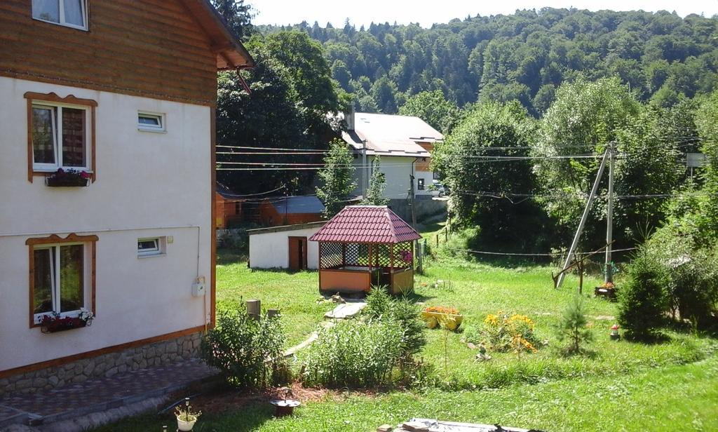 U Pana Ivana Яремча Экстерьер фото